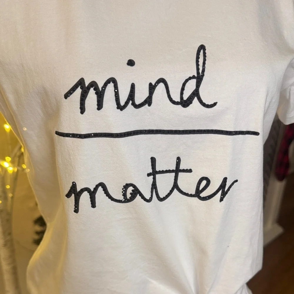 Everly White Tee with Black Script and Knot Detail - Picture 3 of 8
